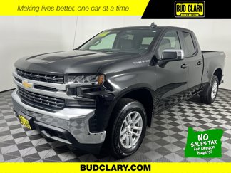 Used 2020 Chevrolet Silverado 1500 LT w/ Trailering Package image 1