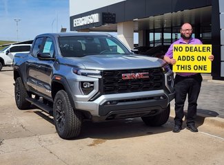 New 2025 GMC Canyon Elevation w/ Convenience Package image 1