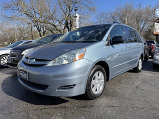 Used 2006 Toyota Sienna CE image 1