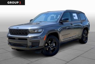 Used 2023 Jeep Grand Cherokee L Laredo image 1