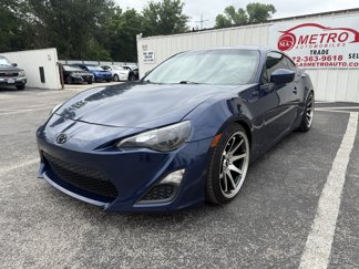Used 2015 Scion FR-S image 1