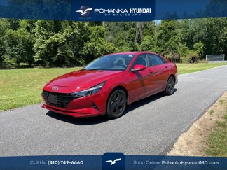 Used 2023 Hyundai Elantra SEL image 1