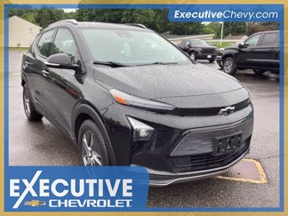 Used 2023 Chevrolet Bolt EUV LT w/ Convenience Package image 1