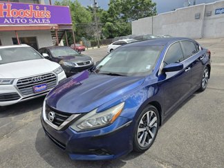 Used 2017 Nissan Altima 2.5 SR image 1