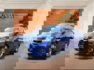 Used 2015 Toyota Camry SE image 1
