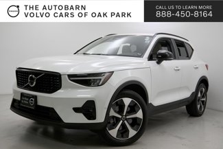 Certified 2024 Volvo XC40 B5 Plus image 1