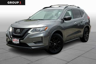 Used 2018 Nissan Rogue SV image 1