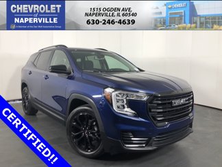 Used 2022 GMC Terrain SLE w/ Driver Convenience Package image 1