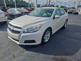 Used 2013 Chevrolet Malibu LT image 1