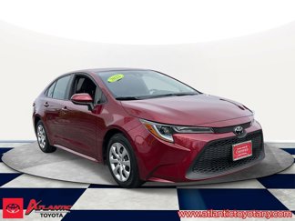 Used 2022 Toyota Corolla LE image 1