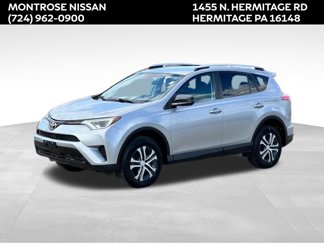 Used 2016 Toyota RAV4 LE image 1