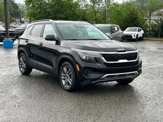 Used 2023 Kia Seltos S image 1