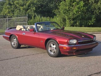 Used 1995 Jaguar XJS V12 Convertible image 1