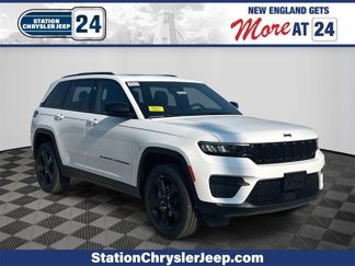 New 2025 Jeep Grand Cherokee Altitude image 1
