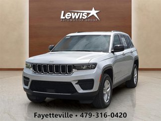 New 2025 Jeep Grand Cherokee Laredo X image 1