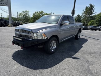 Used 2020 RAM 1500 Classic SLT image 1