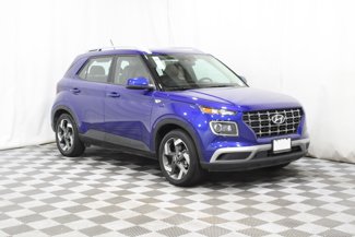 Used 2023 Hyundai Venue Limited video 1