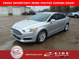 Used 2014 Ford Fusion SE image 1