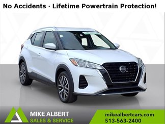 Used 2021 Nissan Kicks SV image 1