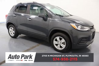 Used 2017 Chevrolet Trax LT w/ LT Convenience Package image 1