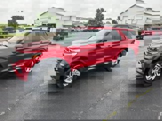 Used 2020 Ford Explorer XLT w/ Equipment Group 202A image 1