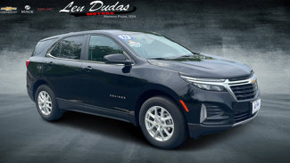 Used 2022 Chevrolet Equinox LT image 1