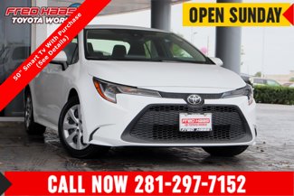 Used 2022 Toyota Corolla LE image 1