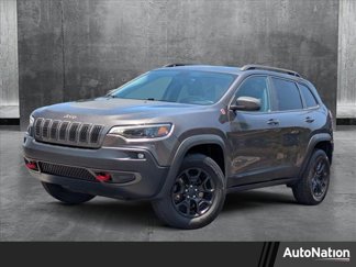 Used 2019 Jeep Cherokee Trailhawk w/ Comfort/Convenience Group image 1