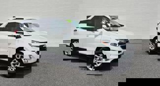 Used 2021 Chevrolet Equinox LT image 1