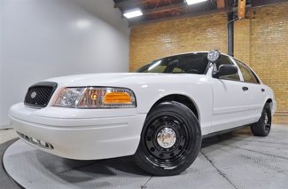 Used 2010 Ford Crown Victoria Police Interceptor image 1
