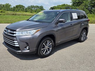 Used 2019 Toyota Highlander XLE image 1