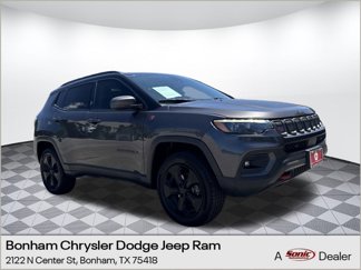 Used 2022 Jeep Compass Trailhawk w/ Trailhawk Elite Group image 1