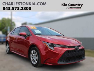 Used 2021 Toyota Corolla LE image 1