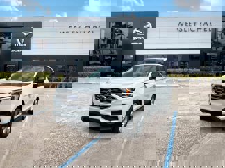 Used 2020 Ford Edge SE image 1