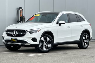Used 2024 Mercedes-Benz GLC 300 image 1