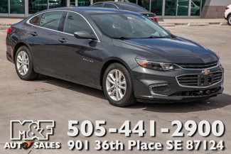 Used 2017 Chevrolet Malibu LT image 1