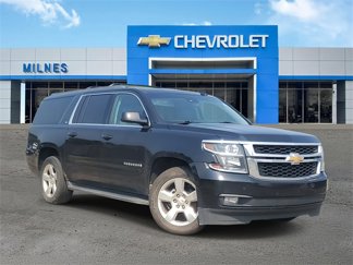Used 2015 Chevrolet Suburban LT image 1