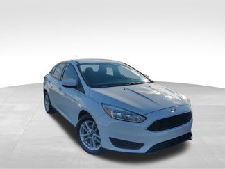Used 2018 Ford Focus SE image 1