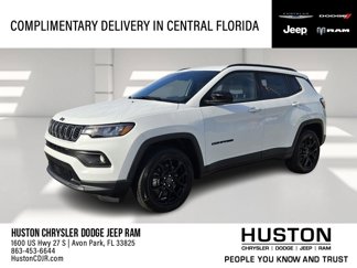 New 2025 Jeep Compass Latitude image 1