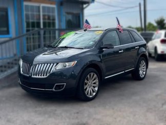 Used 2013 Lincoln MKX FWD image 1