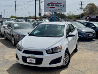 Used 2016 Chevrolet Sonic LT image 1