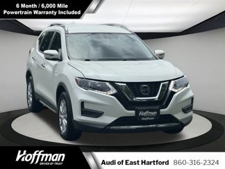 Used 2018 Nissan Rogue SV image 1