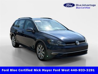 Used 2019 Volkswagen Golf SE image 1
