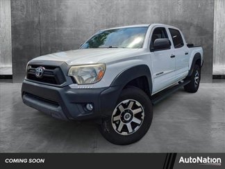 Used 2014 Toyota Tacoma PreRunner w/ Convenience Package image 1