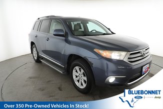 Used 2013 Toyota Highlander Plus image 1