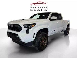 Used 2024 Toyota Tacoma TRD Sport image 1