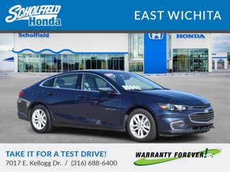 Used 2017 Chevrolet Malibu LT image 1