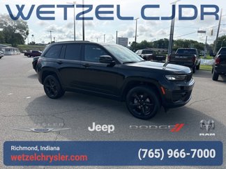 Certified 2022 Jeep Grand Cherokee Altitude image 1