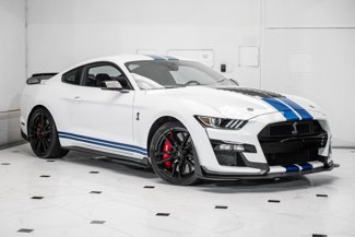 Used 2020 Ford Mustang Shelby GT500 w/ Technology Package image 1