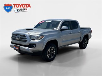 Certified 2016 Toyota Tacoma TRD Sport image 1